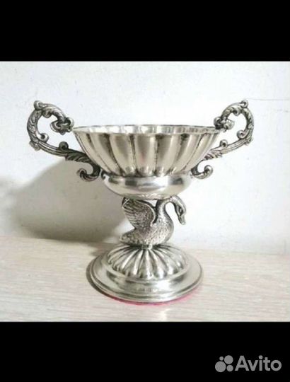 Ваза антикварная/ икорница /Маслёнка