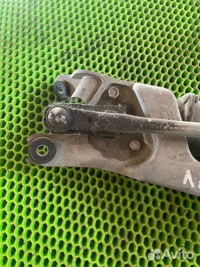 Трапеция стеклоочистителей Mitsubishi Lancer X