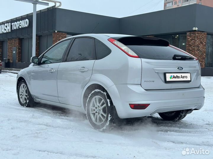Ford Focus 1.8 МТ, 2010, 207 115 км
