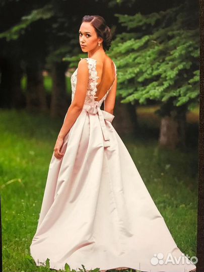 Платье на выпускной или свадебное торжество