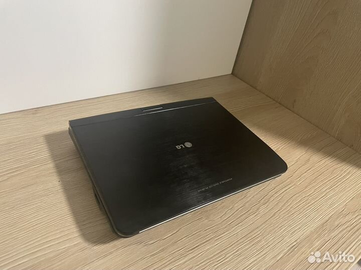 Плеер LG portable DVD CD player