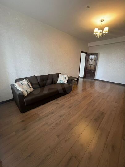 2-к. квартира, 60 м², 2/7 эт.
