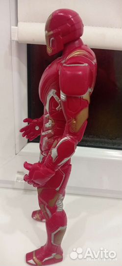 Железный человек фигурка игрушка из Мстителей