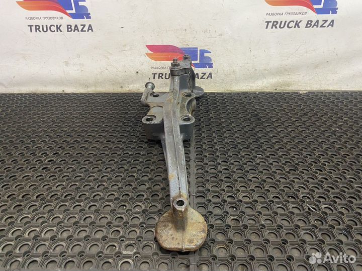 Кронштейн пневморессоры правый Daf XF106