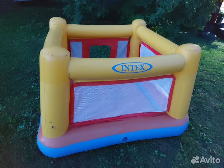 Детский надувной батут