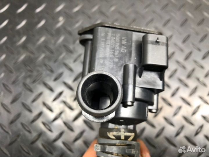 Насос водяной помпа Volkswagen 2.0 chha