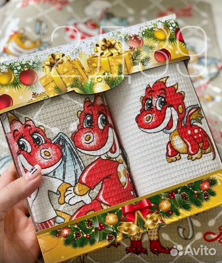 Набор полотенец в коробке