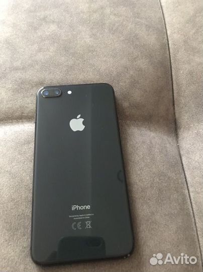 iPhone 8 Plus, 64 ГБ