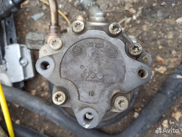 Land Rover Range Rover 3 насос гур