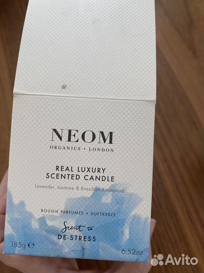 Свеча neom