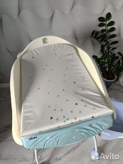 Детская ванночка и пеленальный столик beaba