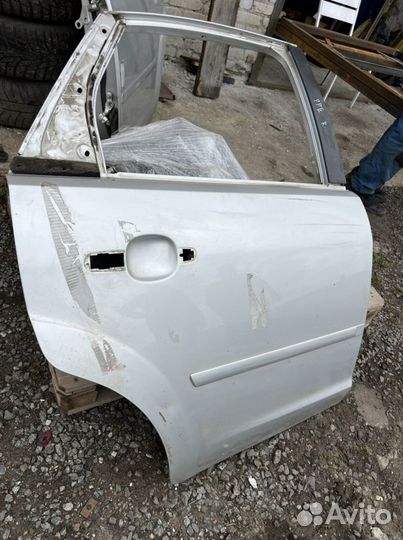 Дверь задняя правая Ford Focus 2 дорестайлинг