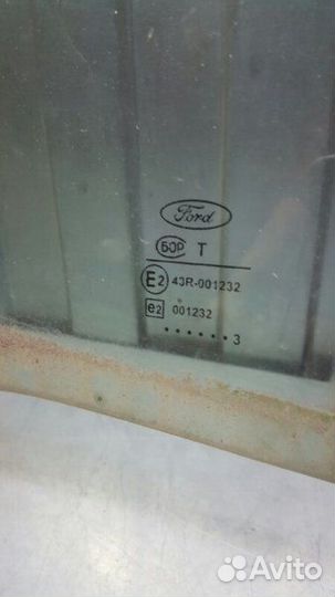 Стекло двери заднее правое Ford Focus DFW 1998