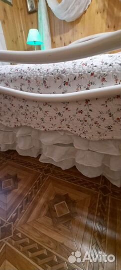 Покрывало на 2 х спальную кровать юбкой