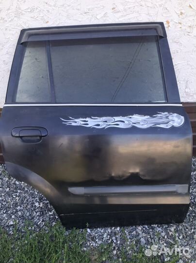 Дверь mazda премаси