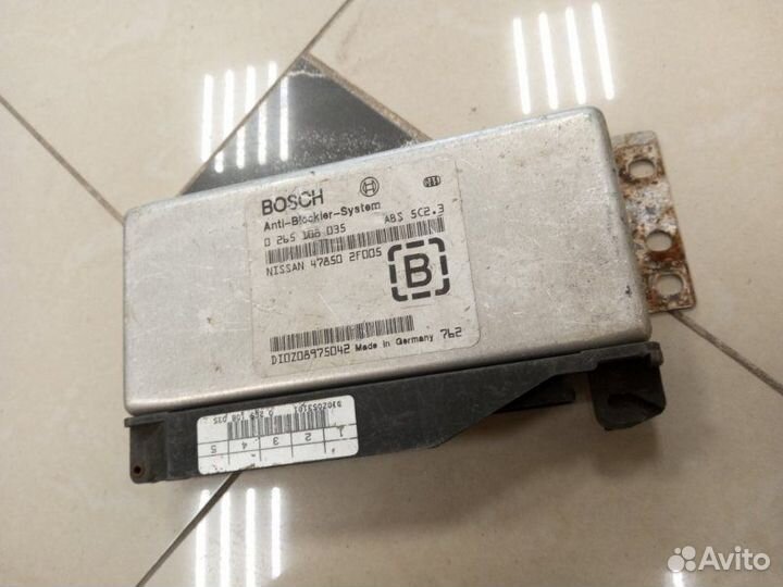 Блок электронный Nissan Primera P11 SR20 1998