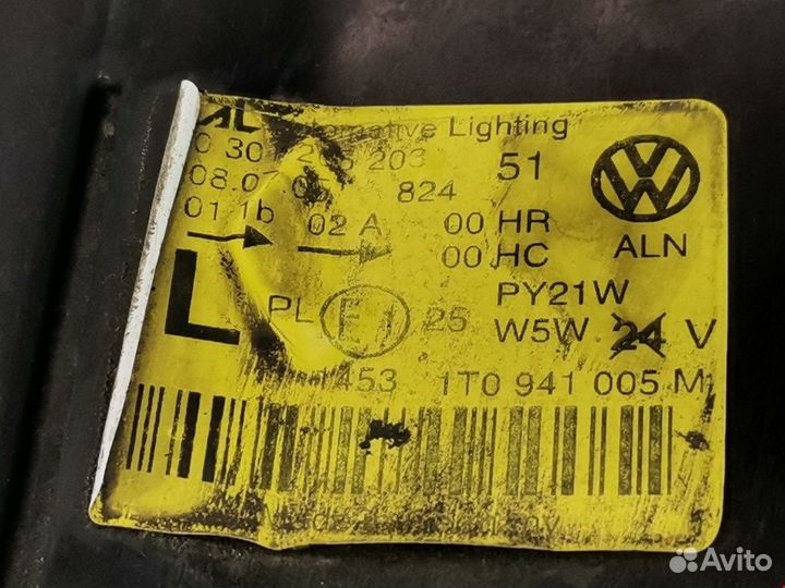 Фара передняя для Volkswagen Touran 1 1T0941005R