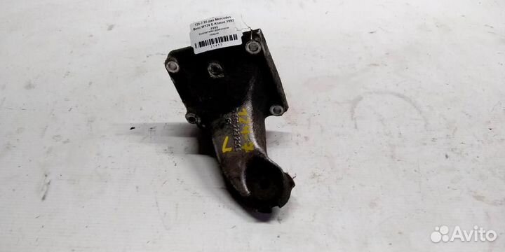 Кронштейн двс левый mersedesbenz W124 E