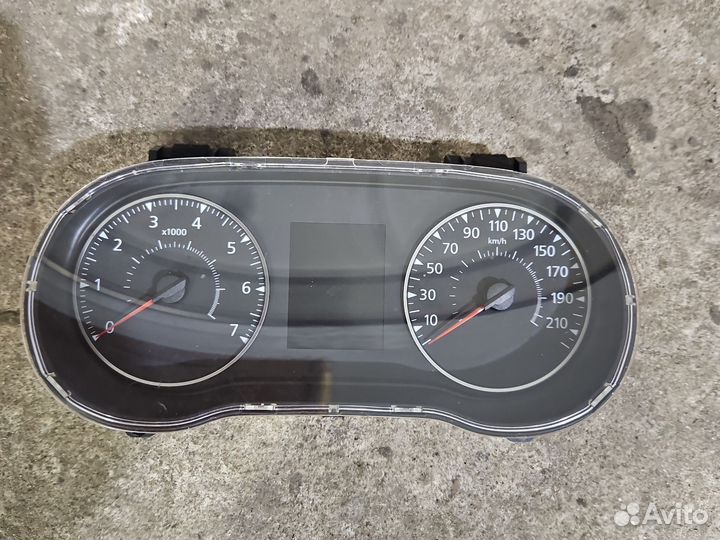 Приборная панель