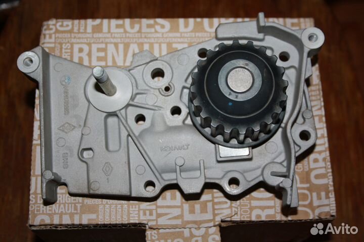 Помпа Renault, LADA Largus V1.4 1.6 16V K4J K4M