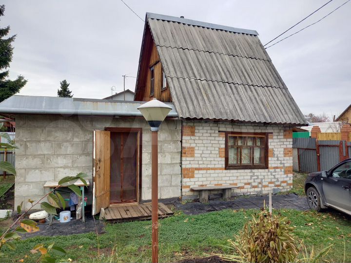 Дача 32 м² на участке 4,1 сот.