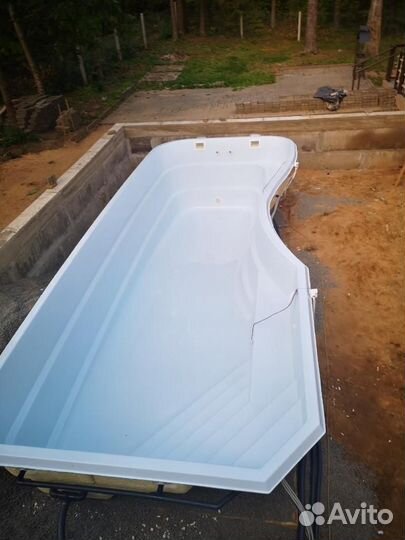 Композитный бассейн