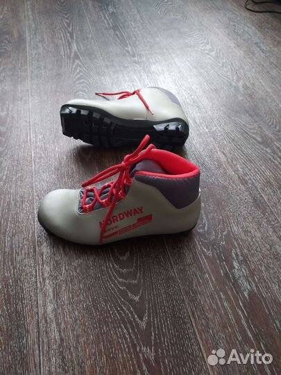 Лыжные ботинки nordway 38