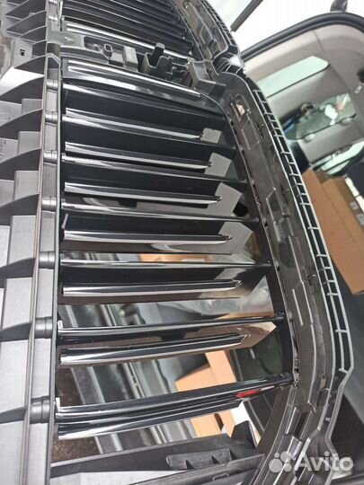 Жалюзи радиатора BMW G11 G12