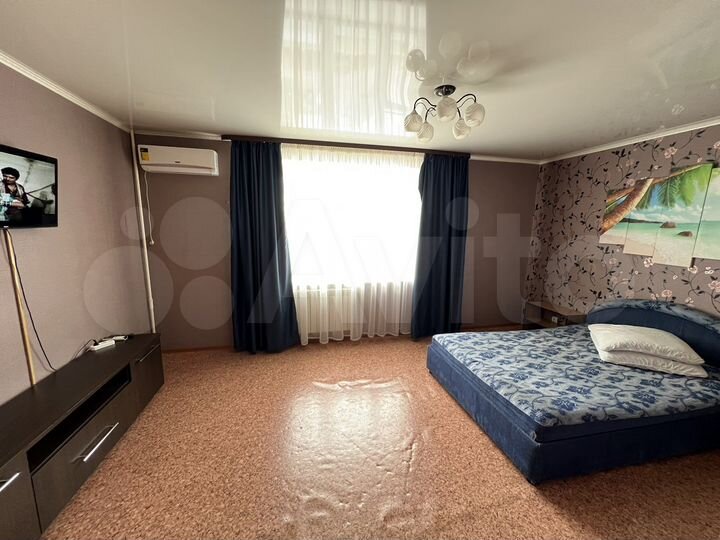 1-к. квартира, 42 м², 9/9 эт.