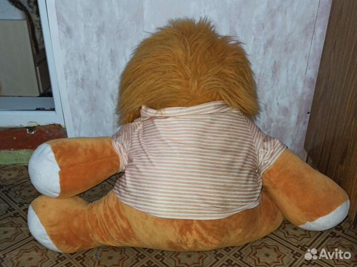 Большая мягкая игрушка Лев