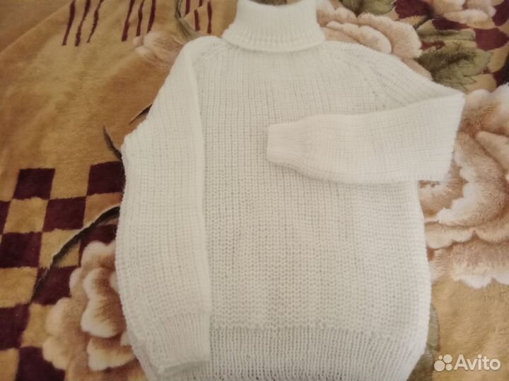 Свитера и джемперы