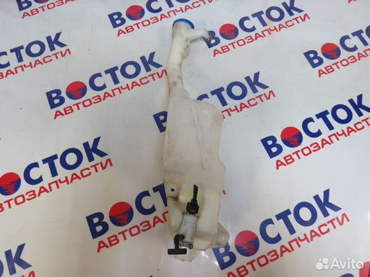 Бачок омывателя honda stepwgn RK1, RK2, RK3, RK4