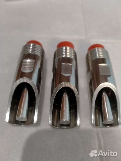 Ниппельные поилки для свиней, коз и овец