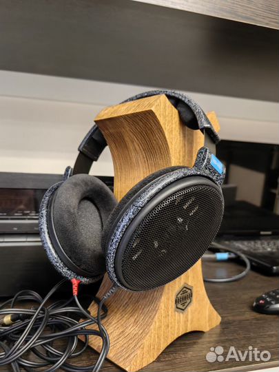 Sennheiser HD 600