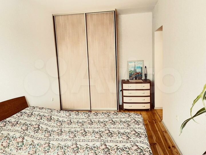 3-к. квартира, 95 м², 4/5 эт.