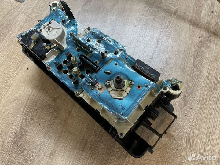 Панель приборов Audi 80 B2