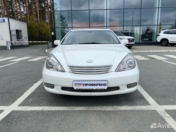 Lexus ES, 2004