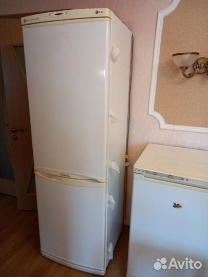 Холодильник LG 190см