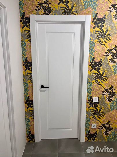 Межкомнатные белые двери с коробкой