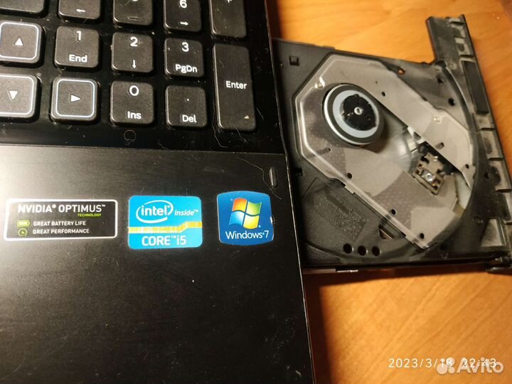 Ноутбук Samsung DVD-RW