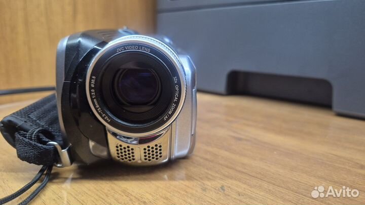 Видеокамера JVC gz-mg27e