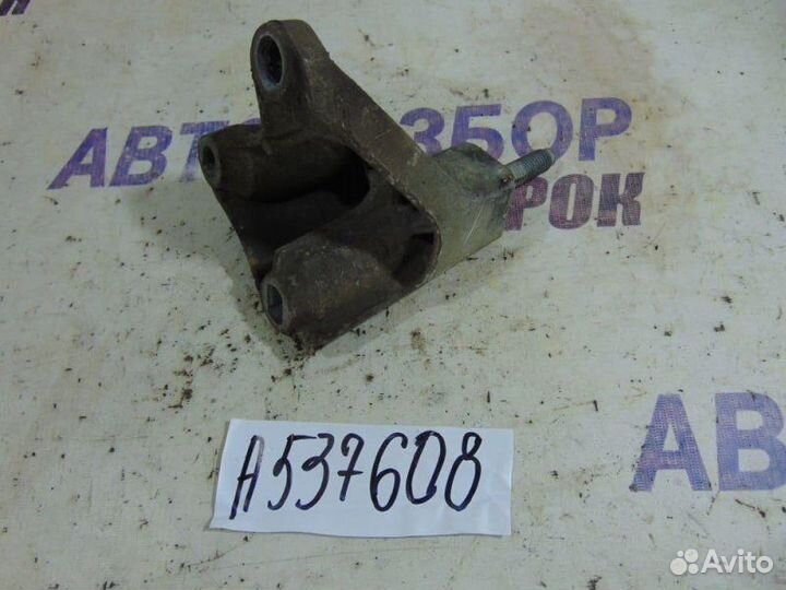 Кронштейн кпп левый Ford Focus 1 1998-2004