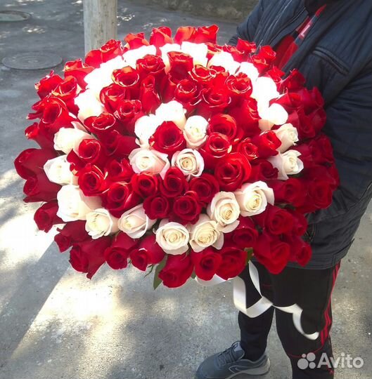 Живые цветы оптом