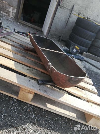 Кормушка для свиней