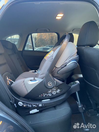 Автолюлька cybex cloud Z i-size с базой isofix
