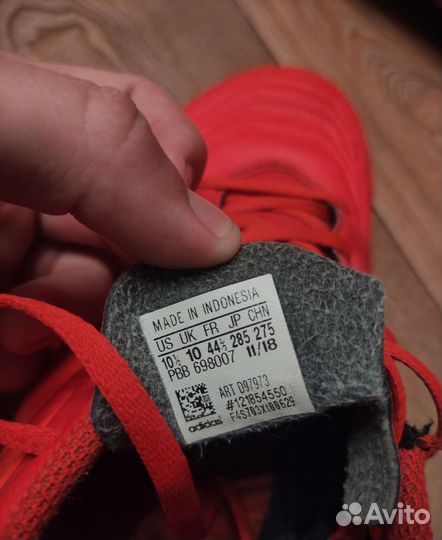 Футбольные бутсы nike predator