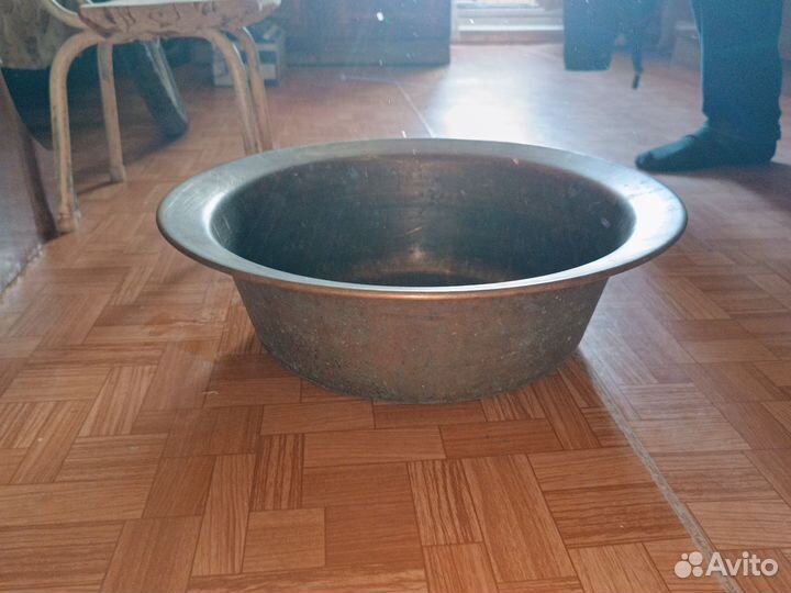 Старинный медный таз