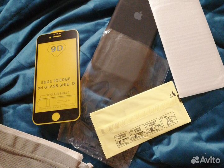 Чехол и стекло на iPhone