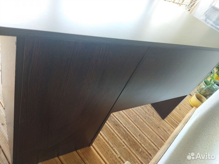 Продам письменный стол