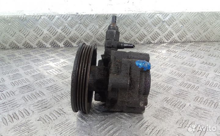 Насос гидроусилителя Lexus RX300/RX330/RX350/RX400h